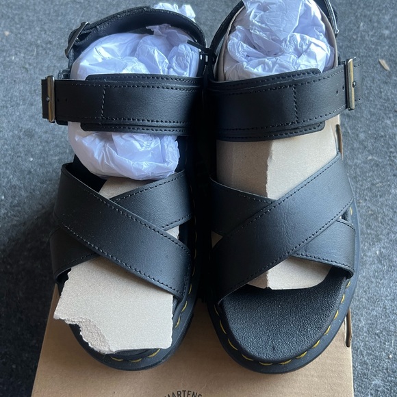 DR MARTENS VOSS II WOMEN'S LEATHER STRAP SANDALS - Picture 2 of 7